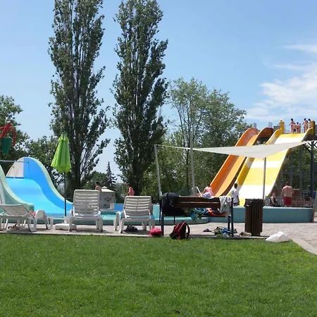 In 38776 Balatonboglár